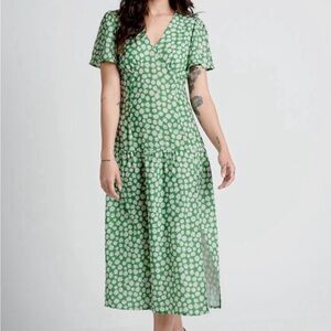Elegant Green Floral Midi Dress
